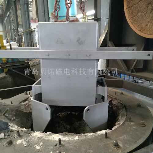 河南铸造厂订购多台熔炉捞渣机中频炉捞渣设备熔炼20吨电炉捞渣机